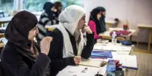 Stranieri in classe: solo il 7,2% delle scuole supera il tetto del 30%. Se i dati raccontano una realt&agrave; diversa