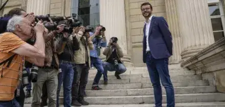 Giovani francesi in rivolta, in 160mila nelle piazze. Delaporte: &ldquo;Pesa la sensazione che il futuro sia bloccato&rdquo;