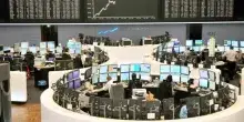 Borsa in calo, Milano &egrave; la peggiore. L&rsquo;Europa verso il terzo shock energetico, l&rsquo;Italia punta a nuove accise mobili e price cap