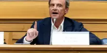 Calenda, l&rsquo;uomo fuori dal bipolarismo con un jolly in mano da giocare presto