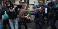 Gli infiltrati soffocano le proteste studentesche, i boicottatori vogliono il caos per devastare la Francia
