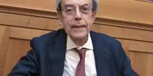 &ldquo;La norma sui premi per i rimpatri di manifesta incostituzionalit&agrave;. Mattarella non dovrebbe firmare il decreto&rdquo;. Parla il costituzionalista Villone