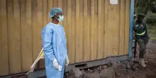 Ebola: test negativo, rientra l&rsquo;allarme a Cagliari. Tajani invita alla calma mentre l&rsquo;Ue organizza il summit dei ministri della Salute e attiva il sistema di sicurezza Ipcr
