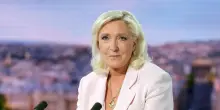 Le Pen non molla: &ldquo;Mi candido all&rsquo;Eliseo&rdquo;. Il ricorso in Cassazione contro la condanna appena ricevuta, congela l&rsquo;obbligo del braccialetto elettronico