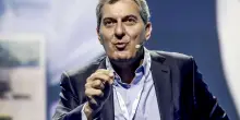 Calabresi, l&rsquo;addio a Chora Media e il passo verso le primarie di Milano. Ma il programma &egrave; ancora top secret. Intanto Azione gi&agrave; si agita per far saltare i gazebo