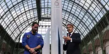 Spazio, dieci miliardi per salvare la ricerca: appello dell&rsquo;Esa al summit di Parigi. Ma Ursula pensa solo alla guerra ibrida