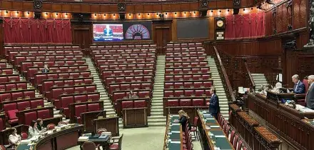 Campo largo, mozione unitaria sui conti pubblici: 21 punti base per un programma di governo. Ma gi&agrave; oggi l&rsquo;opposizione torna a dividersi sull&rsquo;Ucraina