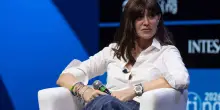 UniPegaso, nel mirino della procura di Napoli le pressioni sulla ministra Bernini e sui patti con i giornali. I pm: pubblicit&agrave; in cambio di buona stampa