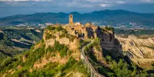 Civita di Bagnoregio, il fascino senza tempo della &laquo;citt&agrave; che muore&raquo;