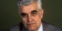 Ren&eacute; Girard aveva previsto tutto: Dio &egrave; stato sostituito dall&rsquo;Altro nella societ&agrave; dei consumi &laquo;copiati&raquo;