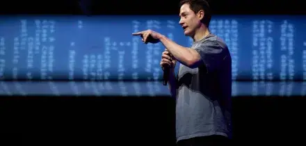 Il miliardario punta all&rsquo;immortalit&agrave; smembrando il proprio figlio clone