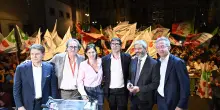 Il campo largo vede Napoli e poi muore