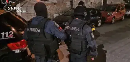 Verbania, blitz dei Carabinieri contro traffico di rifiuti ed estorsioni: otto arresti