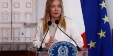 Meloni attacca la sinistra: &laquo;Alimenta l&rsquo;odio contro le forze dell&rsquo;ordine&raquo;