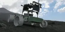 L&rsquo;Asi testa il Rover &laquo;Etna&raquo; sul vulcano: superata la prova per le missioni lunari