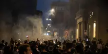 Bologna si sveglia in guerra e conta i danni