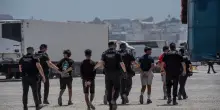 La polizia spagnola contro S&aacute;nchez: regolarizzer&agrave; 3 milioni di migranti