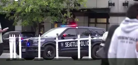 Sparatoria a Seattle vicino allo Space Needle: tre morti e quattro feriti