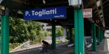 Difende un amico rapinato: un gambiano lo uccide con un cacciavite in testa