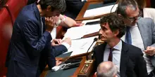Meloni: &laquo;Ora serve una riflessione&raquo;. Rispuntano i tifosi del piano Garofani