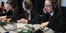 Dalla classe all&rsquo;orbita: il viaggio nello Spazio comincia con una radio