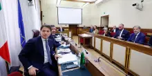 Il vero virus &egrave; Conte