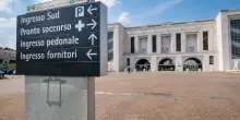 Si d&agrave; fuoco mentre videochiama la ex