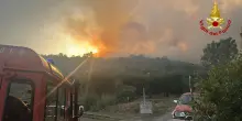 Incendio in Ogliastra, oltre 100 persone evacuate