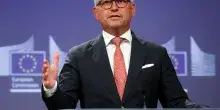 Bruxelles sta dalla parte dell&rsquo;Italia: &laquo;Madrid rimetta le cose a posto&raquo;