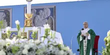 Il Papa star al Meeting d&agrave; i compiti ai cattolici: dovete ascoltare di pi&ugrave; e la fede diventi cultura
