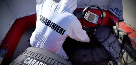 Chia, 17enne travolta da un barchino di migranti: arrestato il presunto conducente