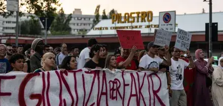 Universit&agrave; di Bologna occupata dai compagni &laquo;in omaggio&raquo; a Fakir