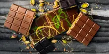 Cioccolato: &egrave; molto pi&ugrave; di un dolce, garantisce energia e d&agrave; (tanto) piacere