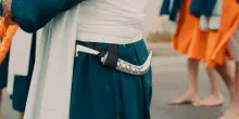 La toga &laquo;interpreta&raquo; la legge e d&agrave; l&rsquo;ok: il sikh pu&ograve; girare armato di coltello
