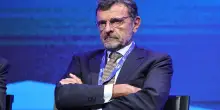 Truffato l&rsquo;ex presidente di Fideuram. Spillati 95 milioni con IA e Whatsapp