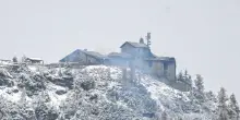 In fiamme il &laquo;Nido dell&rsquo;Aquila&raquo; di Hitler sulle Alpi bavaresi: fermato un sospettato