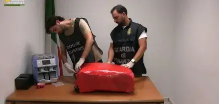 Fiumicino, oltre 96 milioni di euro movimentati illegalmente