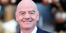 Calcio, gli arabi puntano tutto su Infantino: vogliono portarsi a casa il pallone