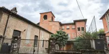 Ammazza la figlia perch&eacute; pu&ograve; rivedere il pap&agrave;
