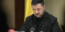 Zelensky a cuccia: stop bombe, s&igrave; alle elezioni
