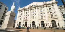 Fincantieri crolla del 23% da inizio anno nonostante utili record. Cosa sta succedendo al titolo?