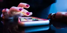 Le 5 app che tutti usano e che intasano lo spazio sul telefono