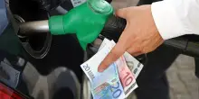 Dove costa meno la benzina in Italia? La classifica 2026