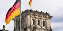 In Germania arriva una decisione radicale. L'unica via d'uscita &egrave; lavorare di pi&ugrave;