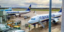 Ryanair si &egrave; rifiutata di pagare $1.182 a un passeggero. Cos&igrave; sequestrano un aereo