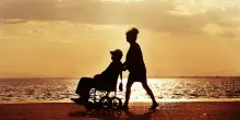 Legge 104, aumentano le tutele per chi assiste un familiare disabile. La sentenza