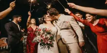 Questa 29enne ha guadagnato $1,7 milioni in un anno noleggiando videocamere per matrimoni