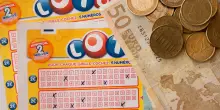 Estrazioni Lotto e Superenalotto oggi, i numeri estratti venerd&igrave; 24 aprile