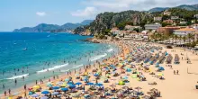 Come organizzare le vacanze con l'AI? Vantaggi e cosa sta facendo chi la usa gi&agrave;