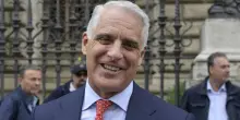 Azioni UniCredit volano, Orcel pronto (di nuovo) a comprare una banca italiana?